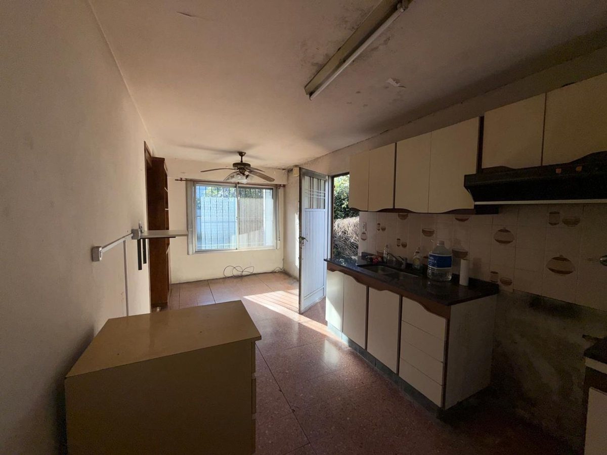 Foto 10 — VENTA CASA 3 AMBIENTES EN BERNAL OESTE