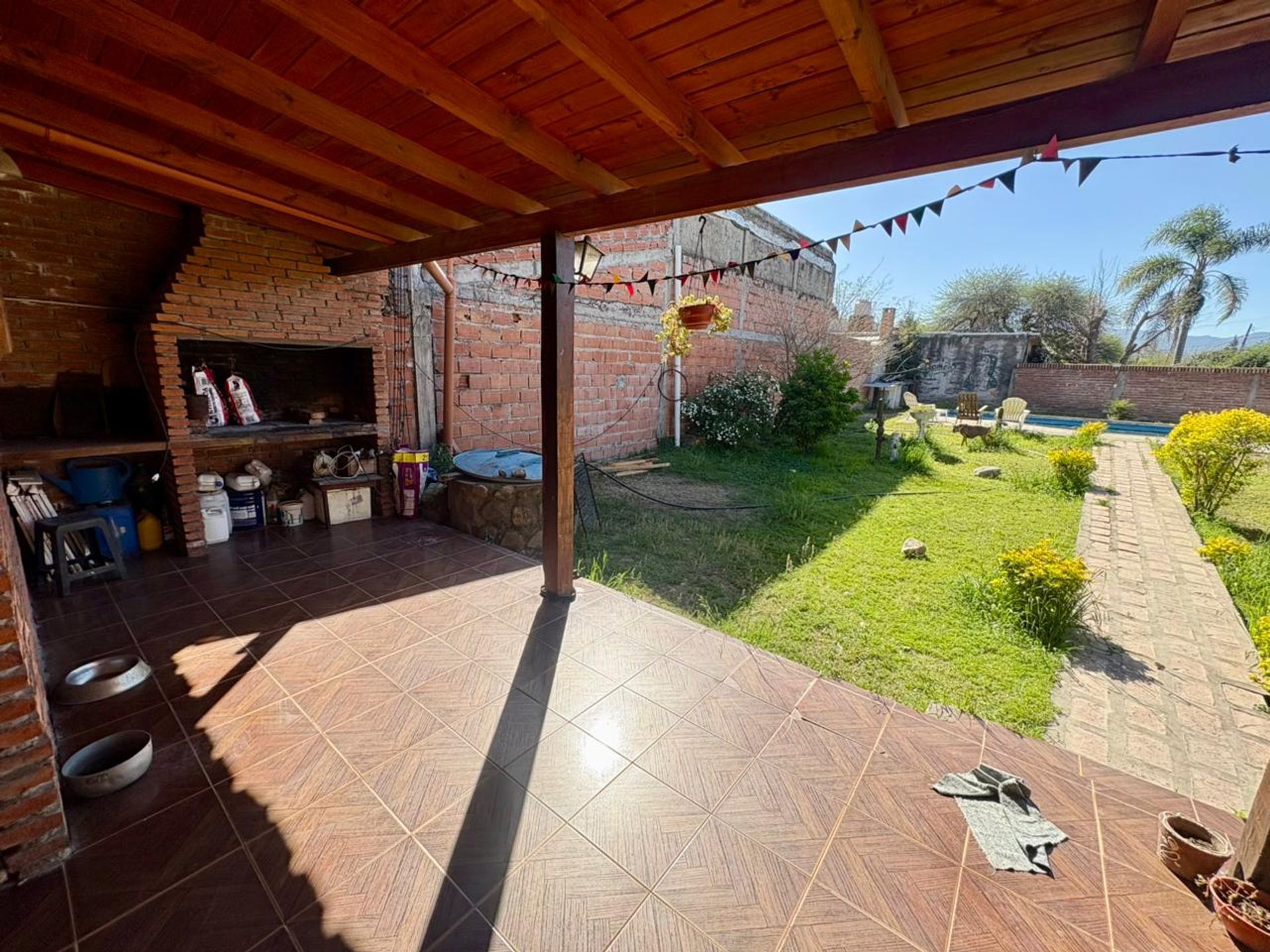 CASA ESQUINA EN SA LUIS CON GRAN PATIO Y PILETA. - foto 17