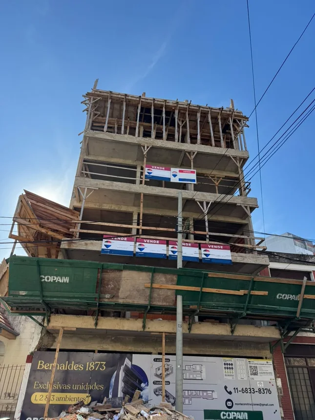 Venta depto dos ambientes c/balcon - monte castro, foto 1