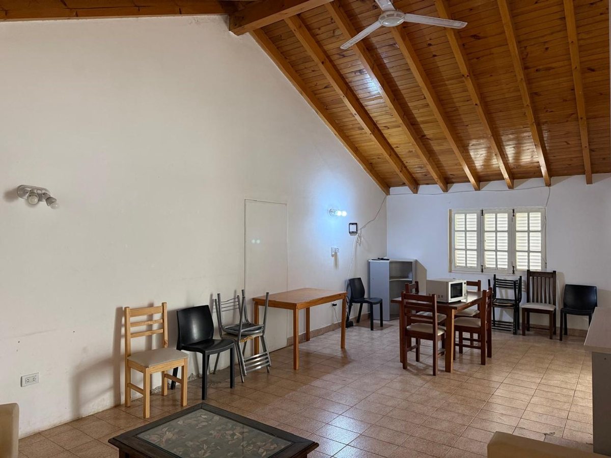 Foto 4 — CASA CON SALON COMERCIAL, SAN PATRICIO DEL CHAÑAR