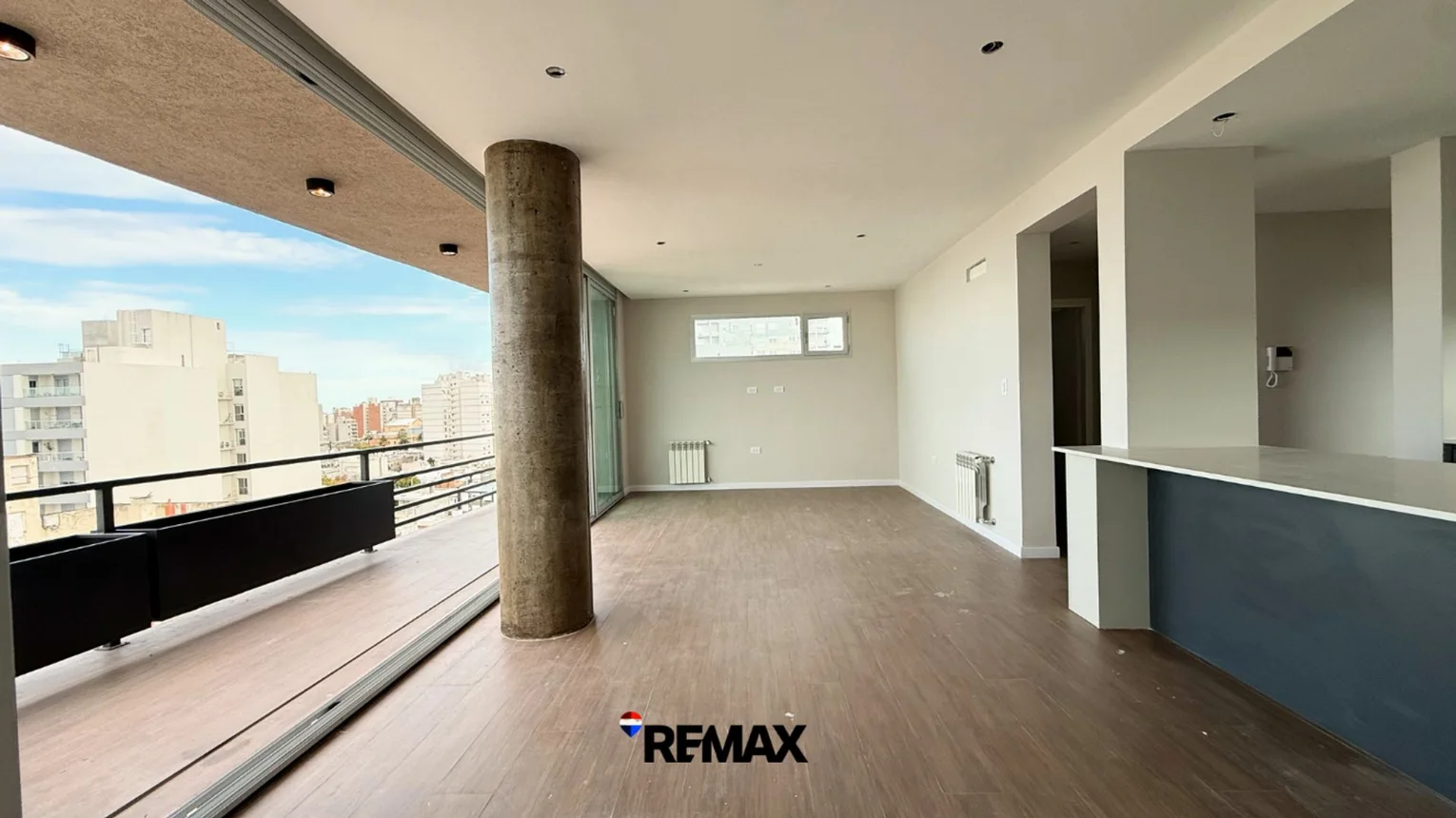 Piso de 3 ambientes en venta en Bahía Blanca, Yrigoyen 600, foto 2