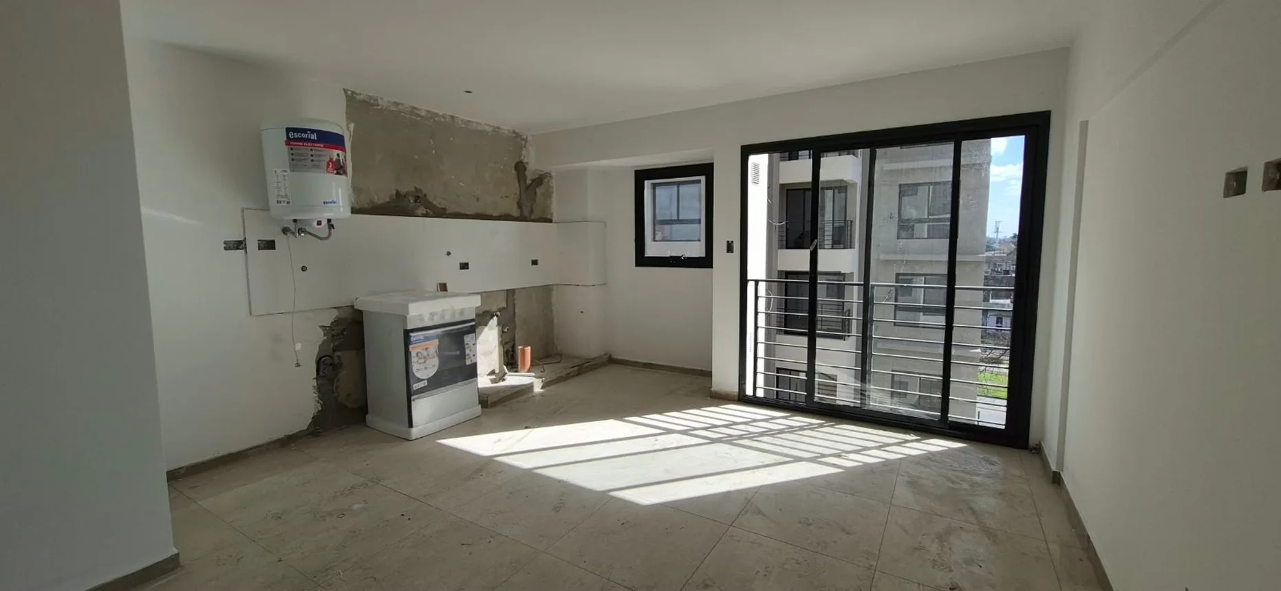 Departamento de 2 ambientes en venta en Haedo, Avenida Presidente Perón 2700