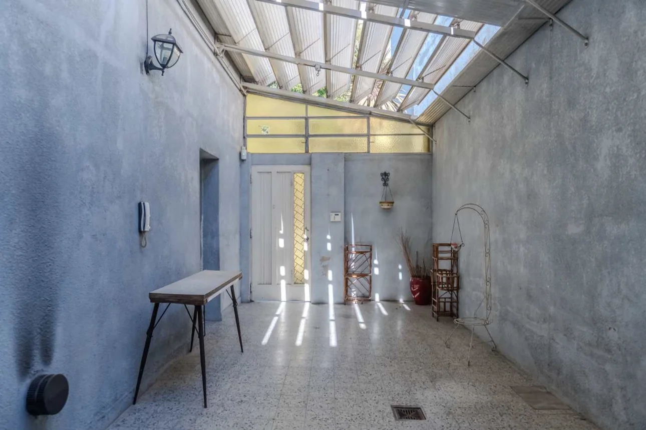 Casa de 4 ambientes en venta en Monte Castro, Cervantes 1800, foto 5
