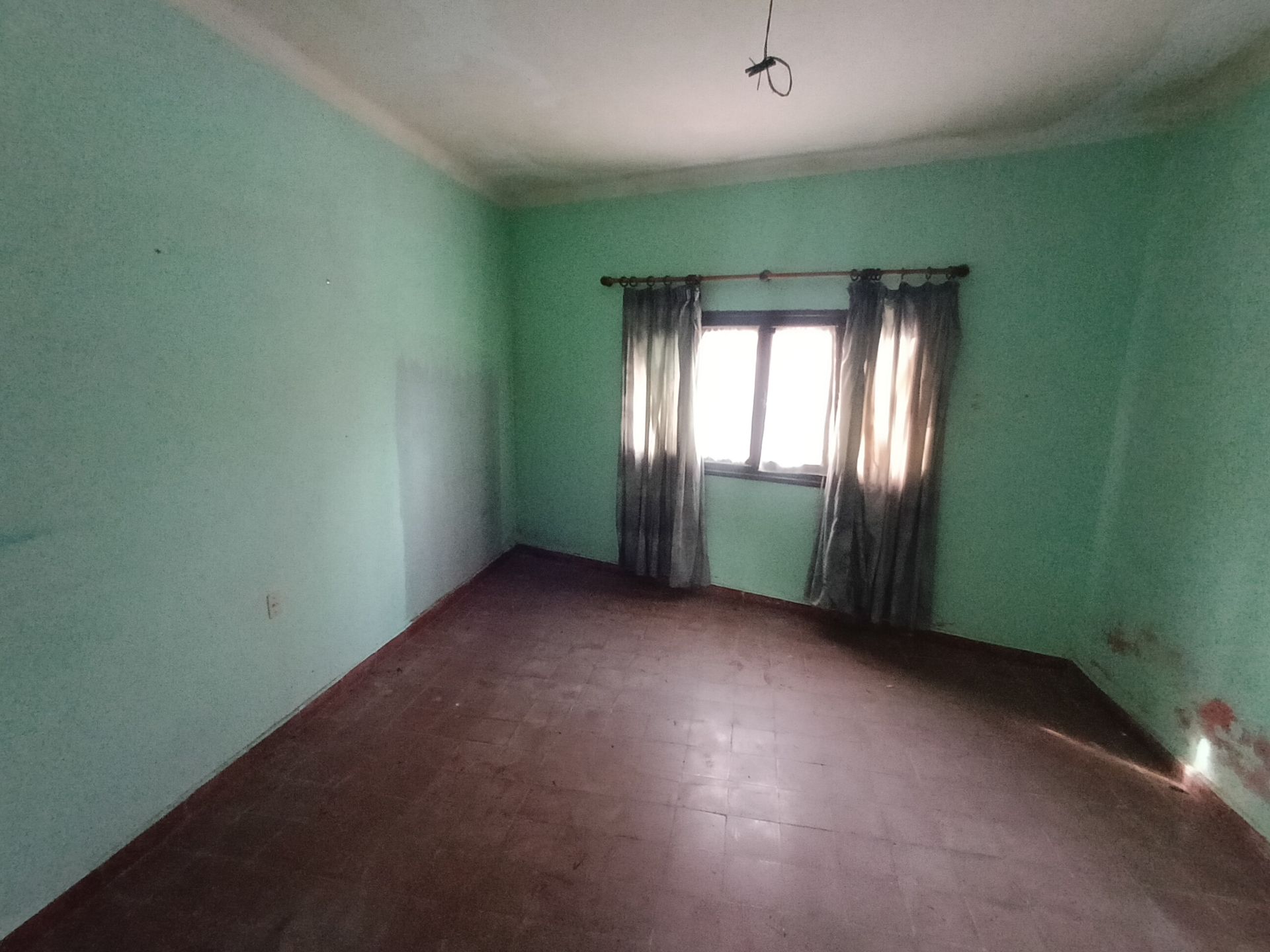 CASA A REFACCIONAR VENTA MACROCENTRO ESTECO AL 900 - foto 2