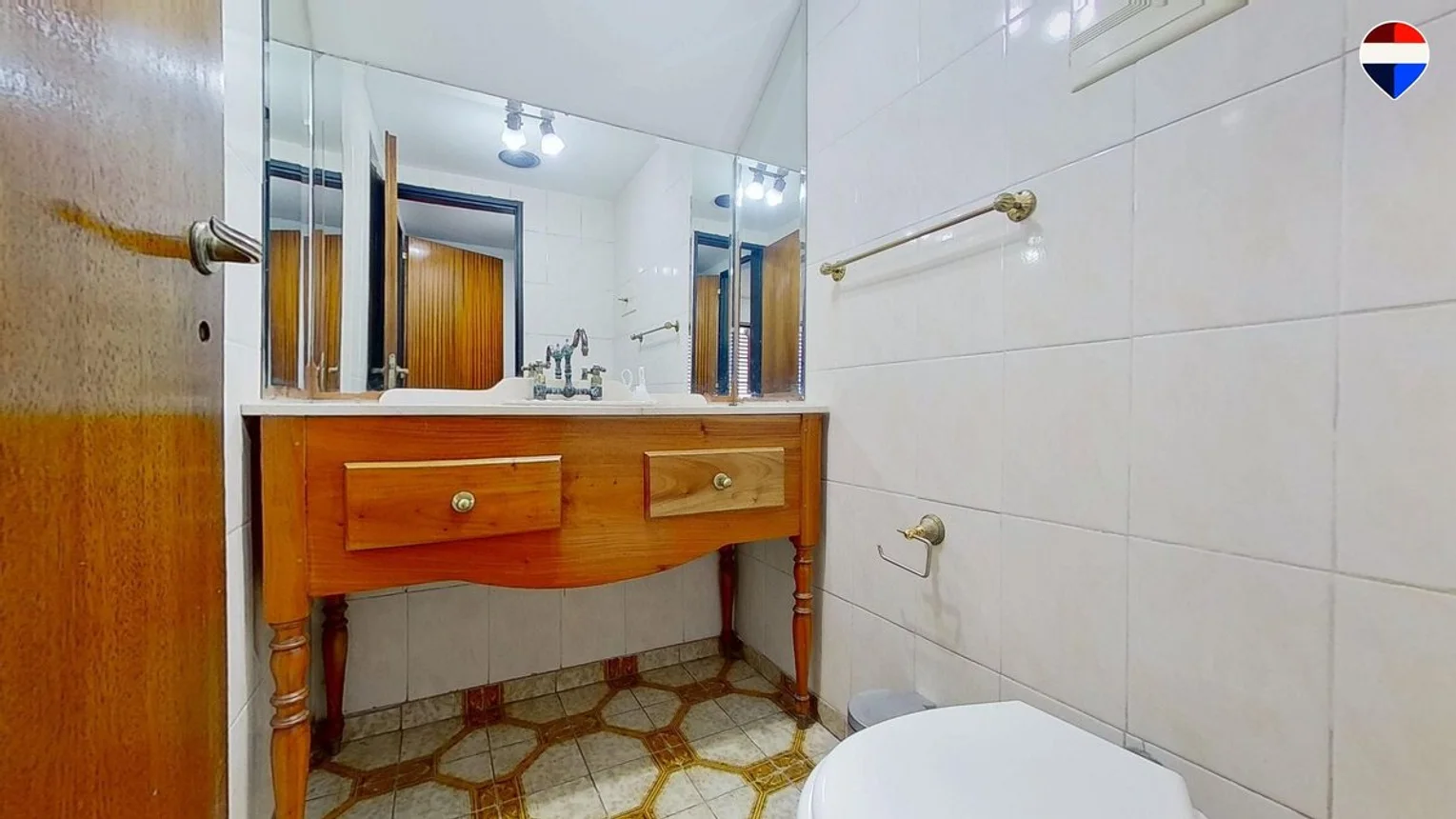 Ramos mejia venta casa 6 amb pileta exc estado, foto 5