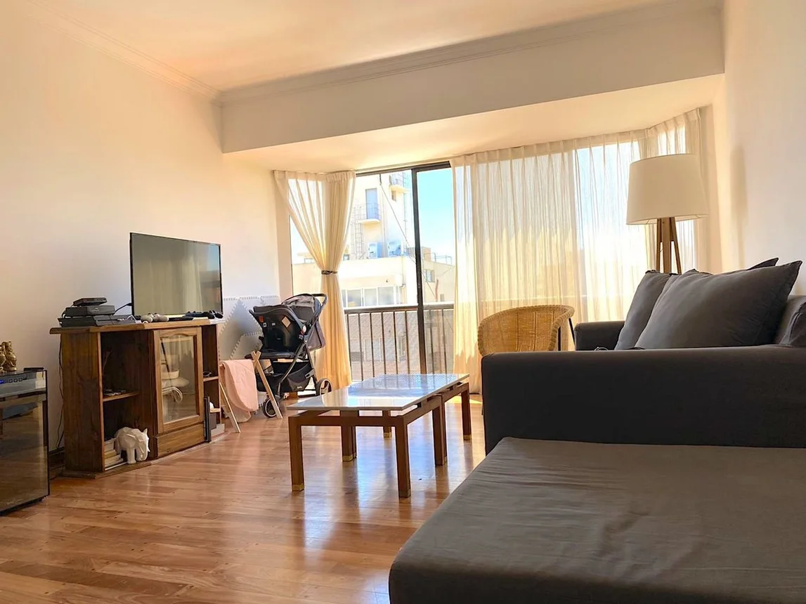 Departamento de 3 ambientes en alquiler en Mendoza, Avenida Emilio Civit 300, foto 2