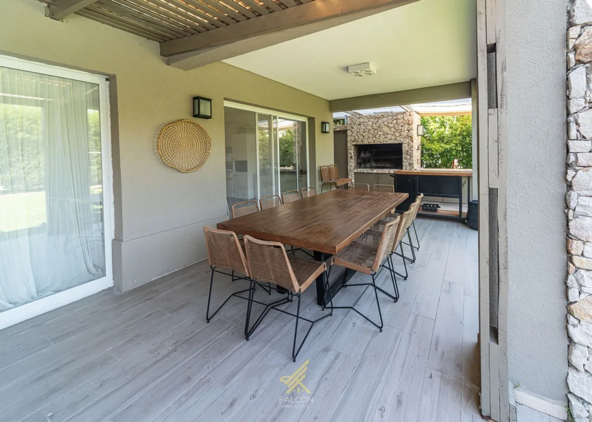 Casa dúplex de 5 ambientes en venta en Nordelta, Sarmiento 3800, foto 5