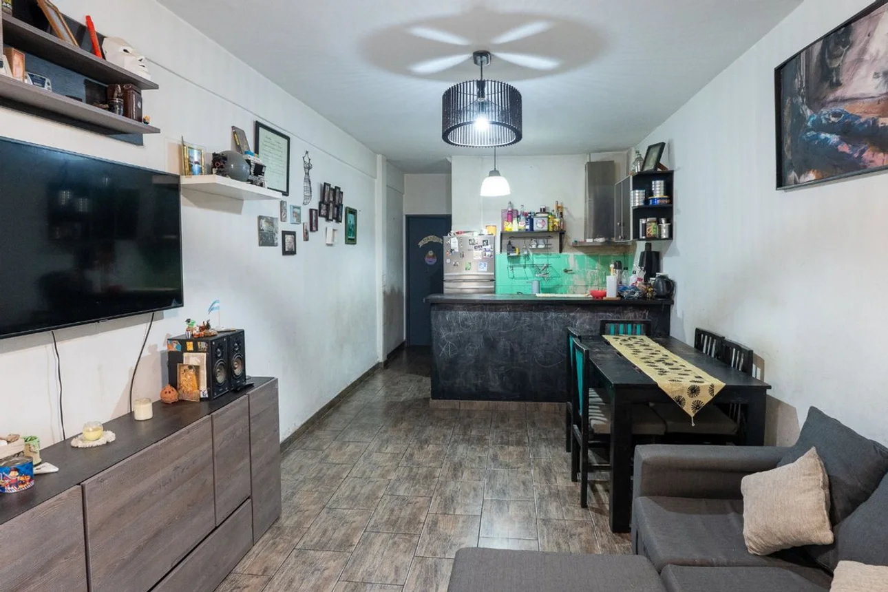 PH de 2 ambientes en venta en Villa Luzuriaga, Rivera Indarte 2100, foto 4