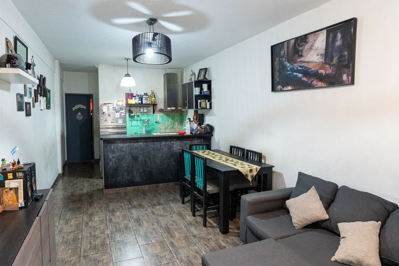 PH de 2 ambientes en venta en Villa Luzuriaga, Rivera Indarte 2100, foto 2