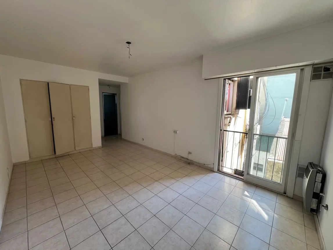 Monoambiente en venta en Almagro, Teniente General Juan Domingo Perón 4000