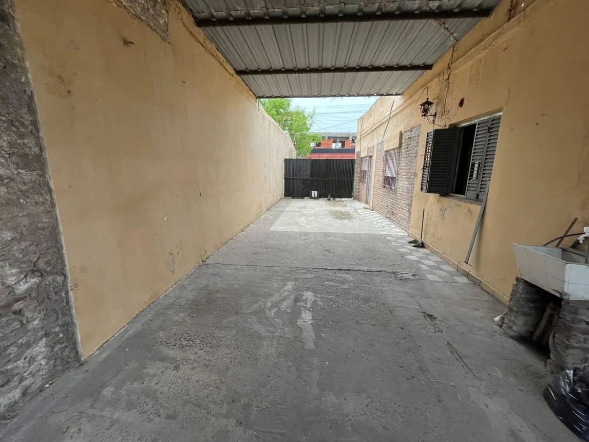 Casa de 3 ambientes en venta en Lanús Oeste, Yerbal 5000, foto 4