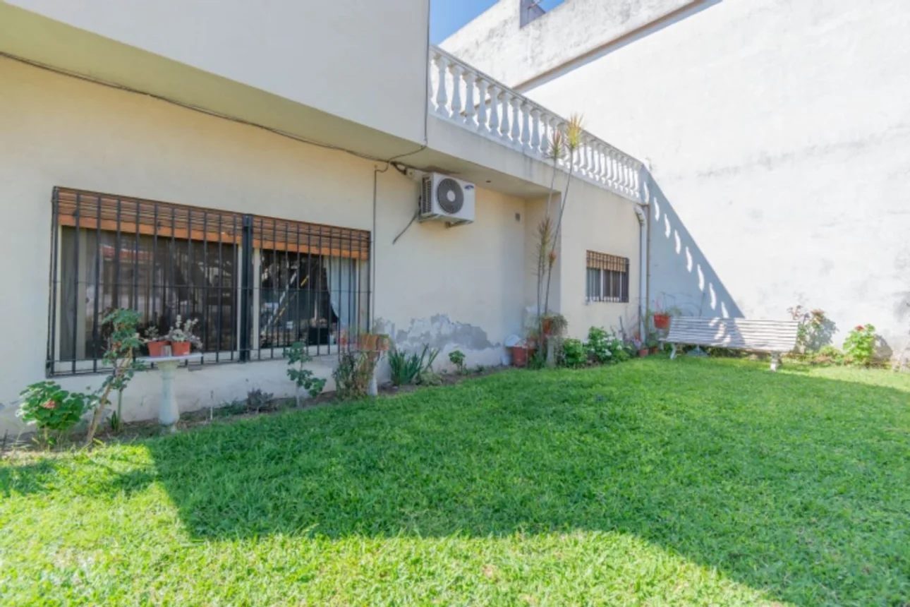 Casa de 4 ambientes en venta en Villa Bosch, Triunvirato 6100