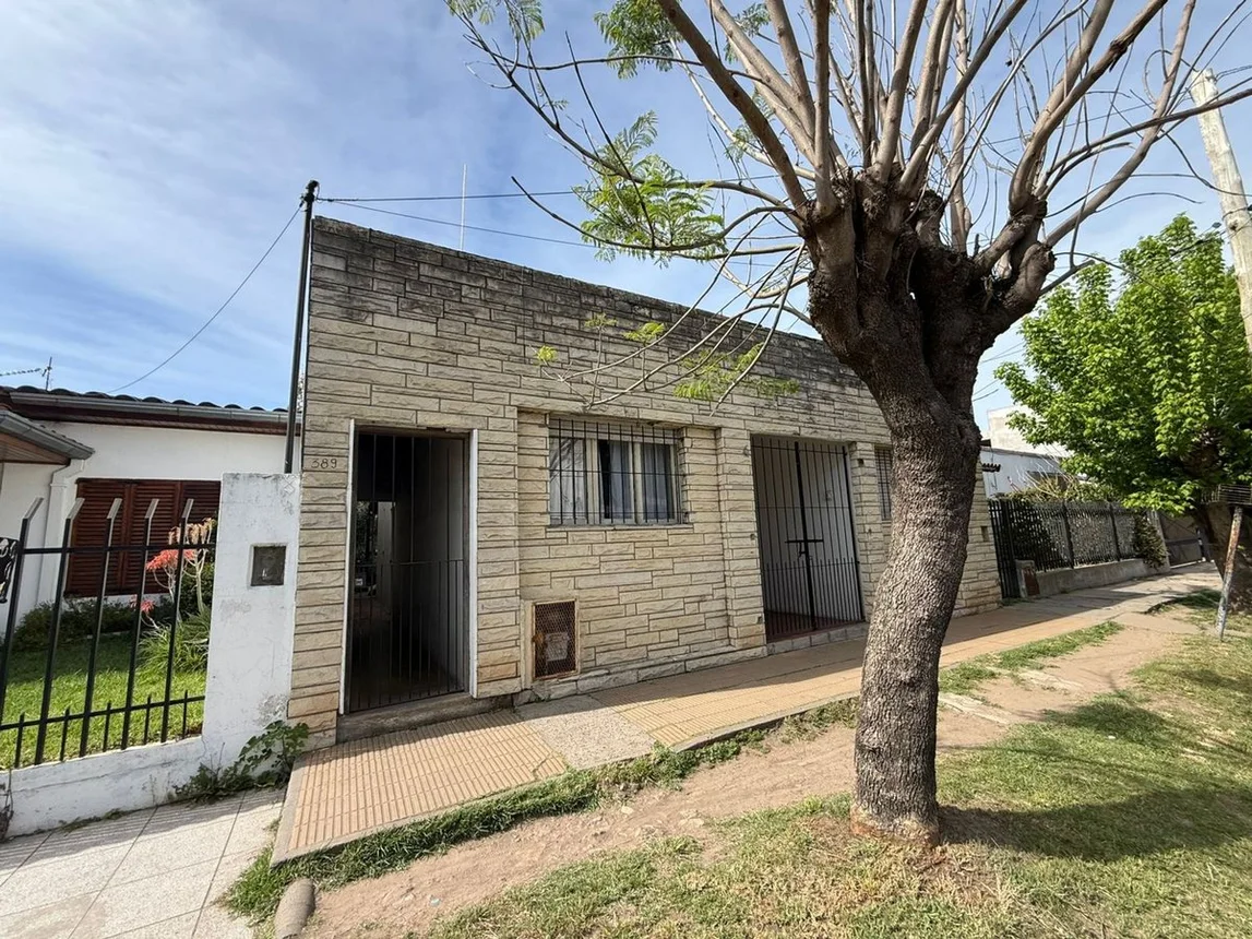 Casa en venta en Garín, foto 2