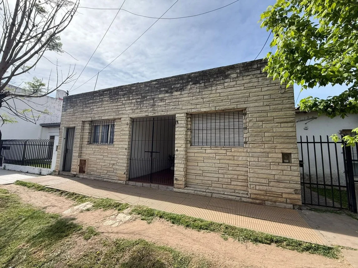 Casa en venta en Garín