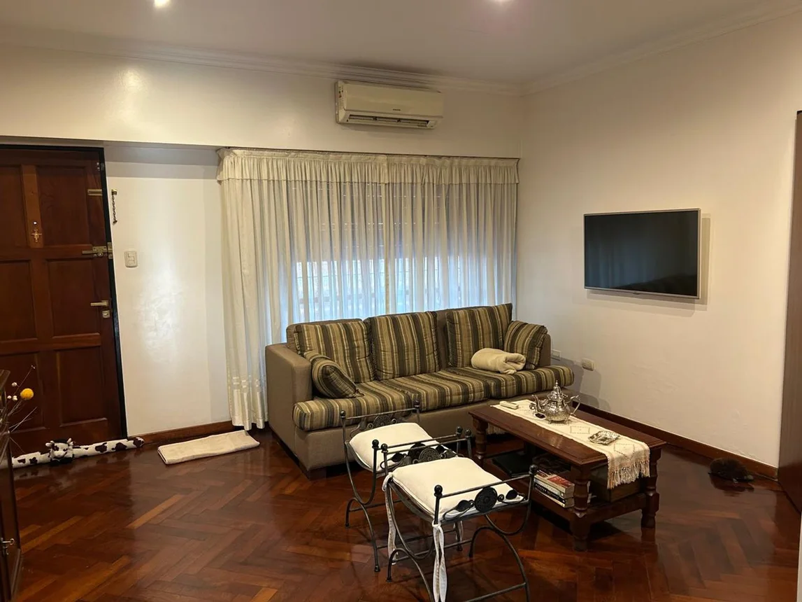 Casa de 4 ambientes en venta en Liniers, Patrón 6400, foto 2