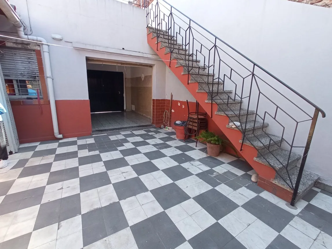 Casa de 4 ambientes en venta en Lomas del Mirador, O'gorman 900, foto 4