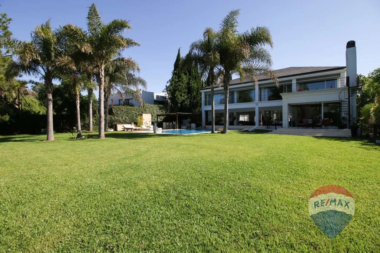 Casa de 7 ambientes en venta en Hudson, Calle 152 1300, foto 2