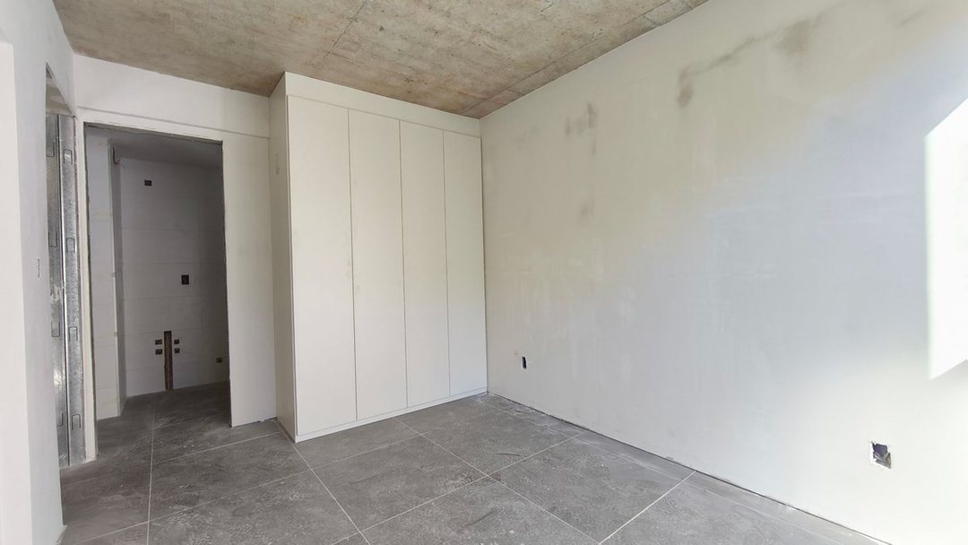 Home 4 cb562174 f4e1 46f4 bfdd 98f6a5b15878