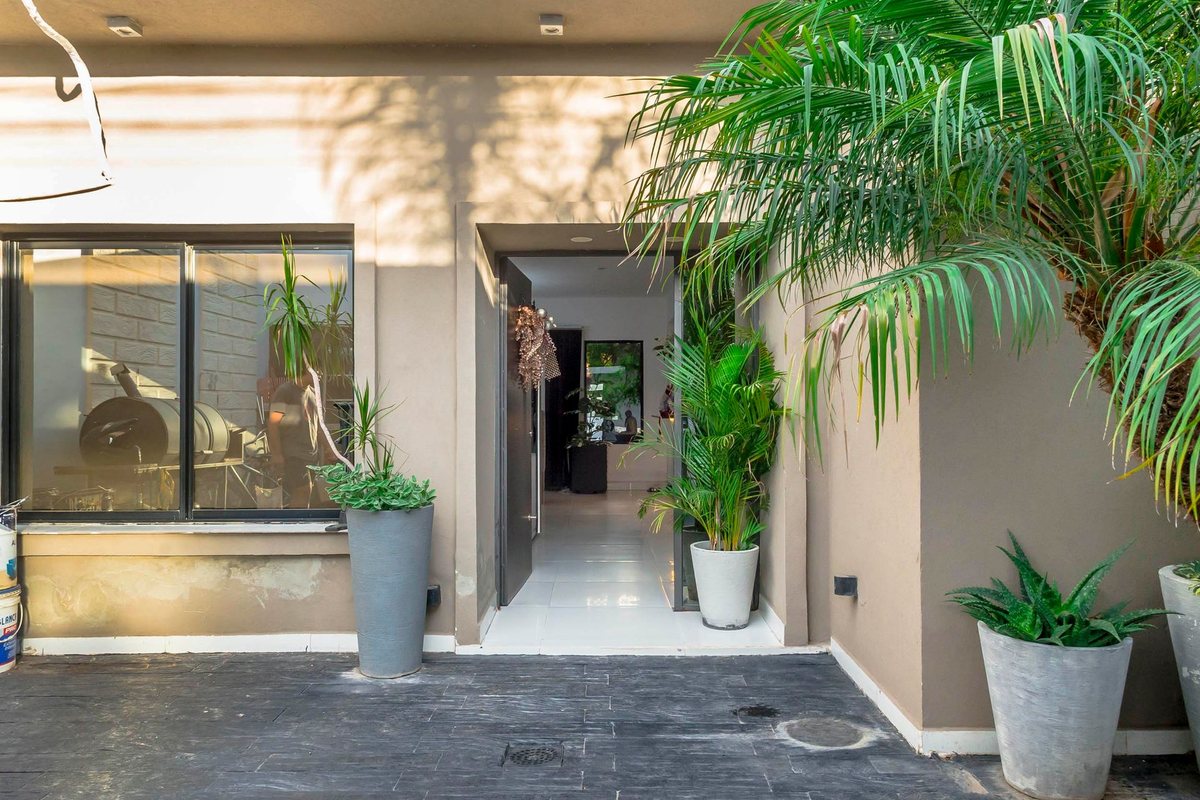 CASA 2 DORMITORIOS VENTA EN EL HUAICO ZONA NORTE - foto 2