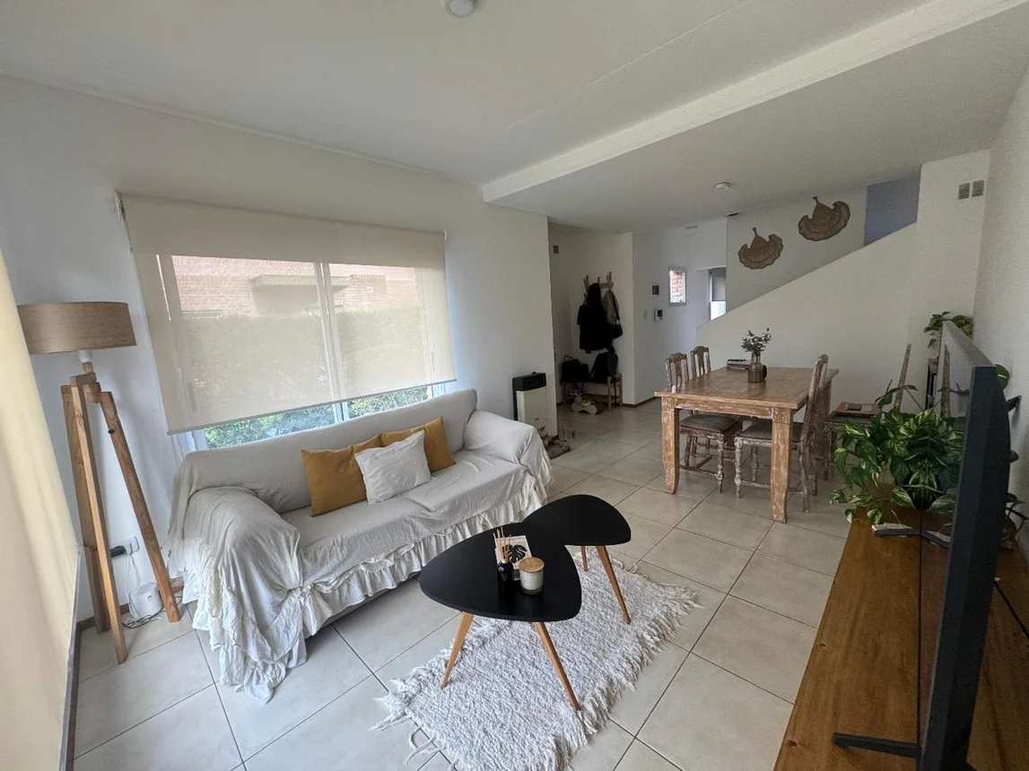 PH de 4 ambientes en venta en Hurlingham, Albeniz 1800, foto 2