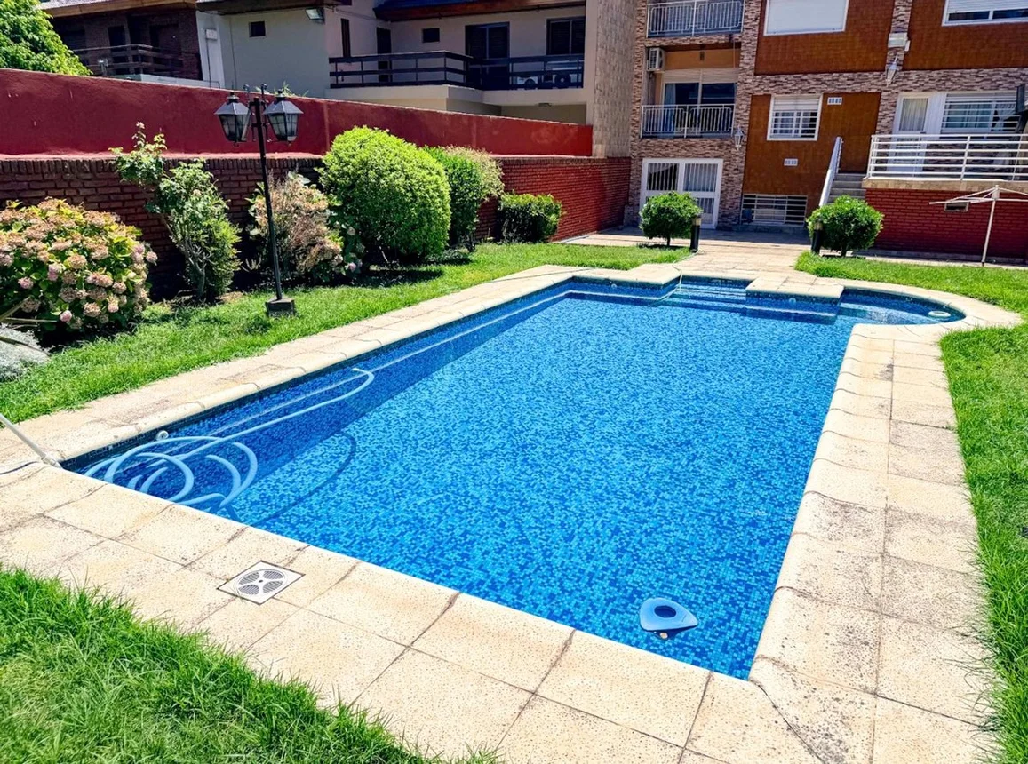 Casa en venta san justo | parque, pileta y jacuzzi, foto 2