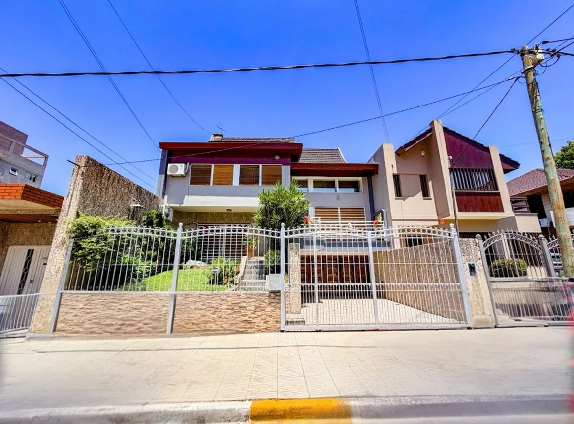 Casa en venta san justo | parque, pileta y jacuzzi, foto 3