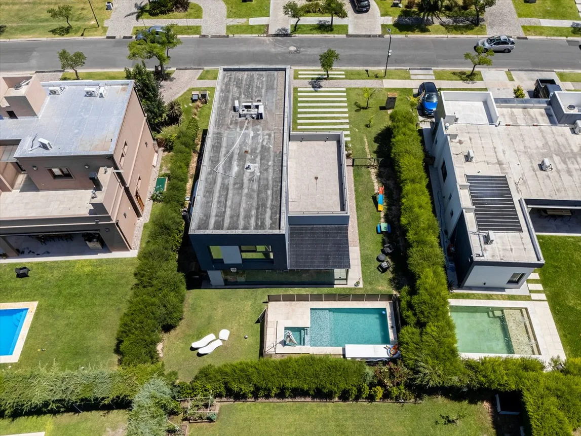 Casa en venta en Quilmes, foto 5
