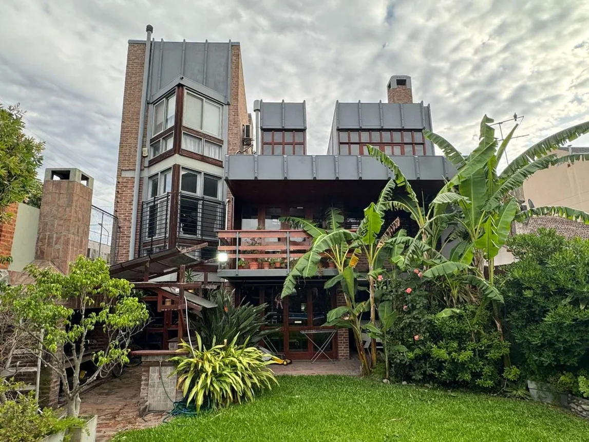 Casa en venta en Bernal Este