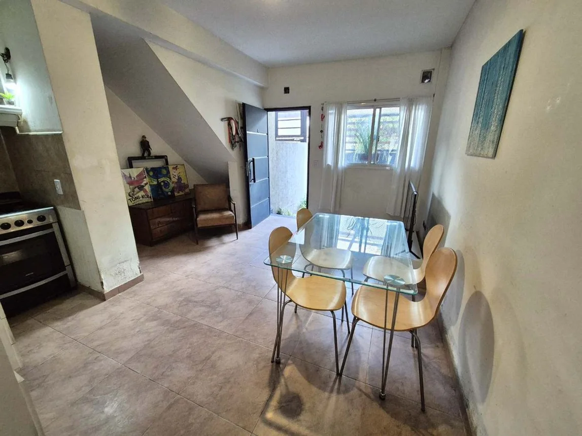 PH de 3 ambientes en venta en Villa Maipú, Avenida Presidente Arturo Illia 2700