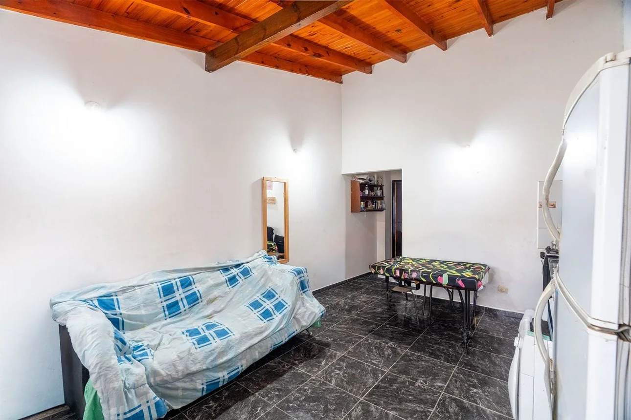PH de 2 ambientes en venta en Wilde, Victor Hugo 1000, foto 5