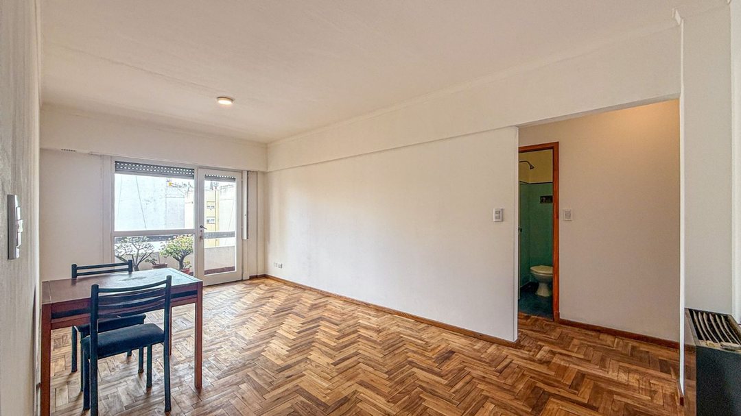 VENTA DEPARTAMENTO 4 AMBIENTES CON COCHERA
