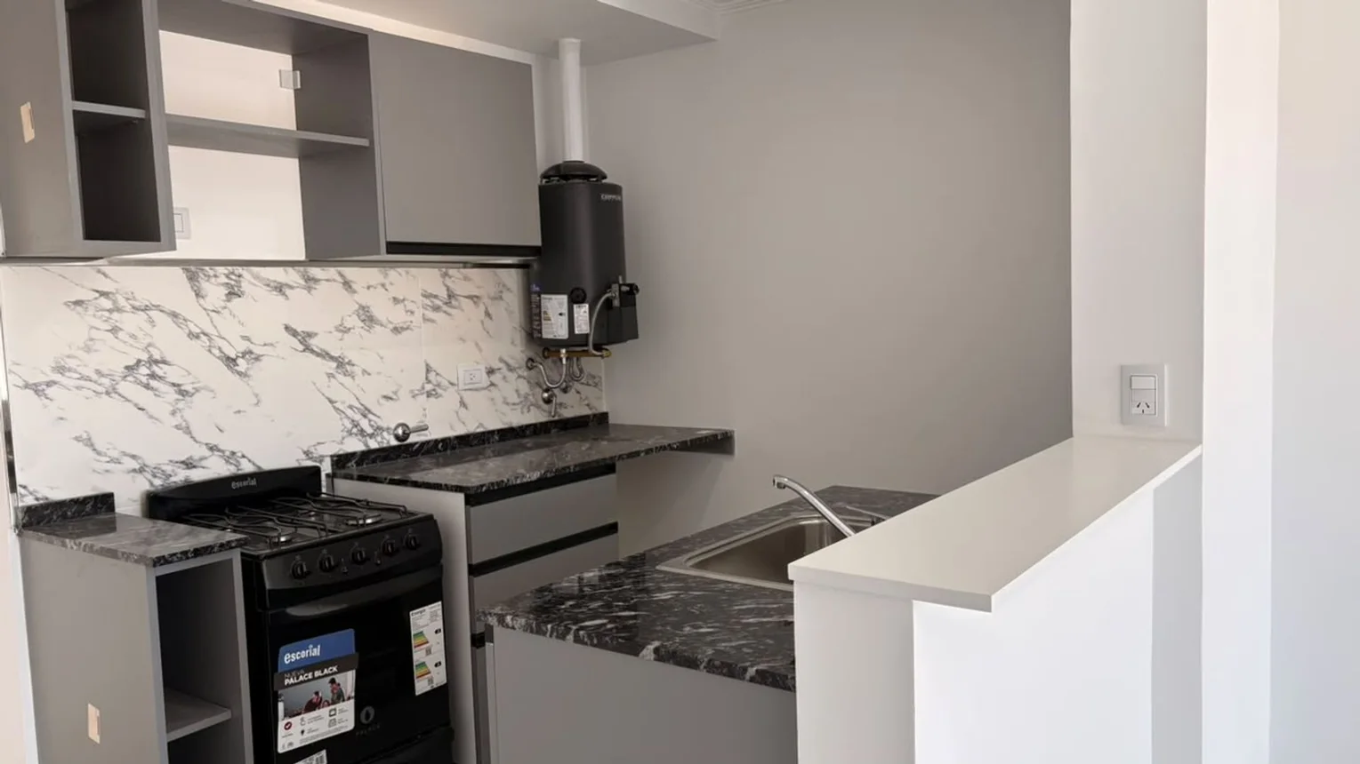 Departamento de 2 ambientes en venta en Paraná, San Juan 700, foto 3