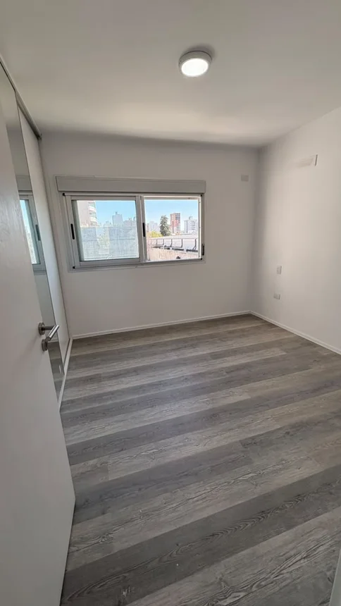 Departamento de 2 ambientes en venta en Paraná, San Juan 700, foto 5