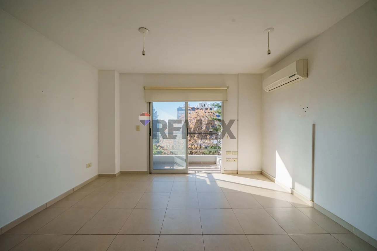 Departamento en venta en Morón, foto 2
