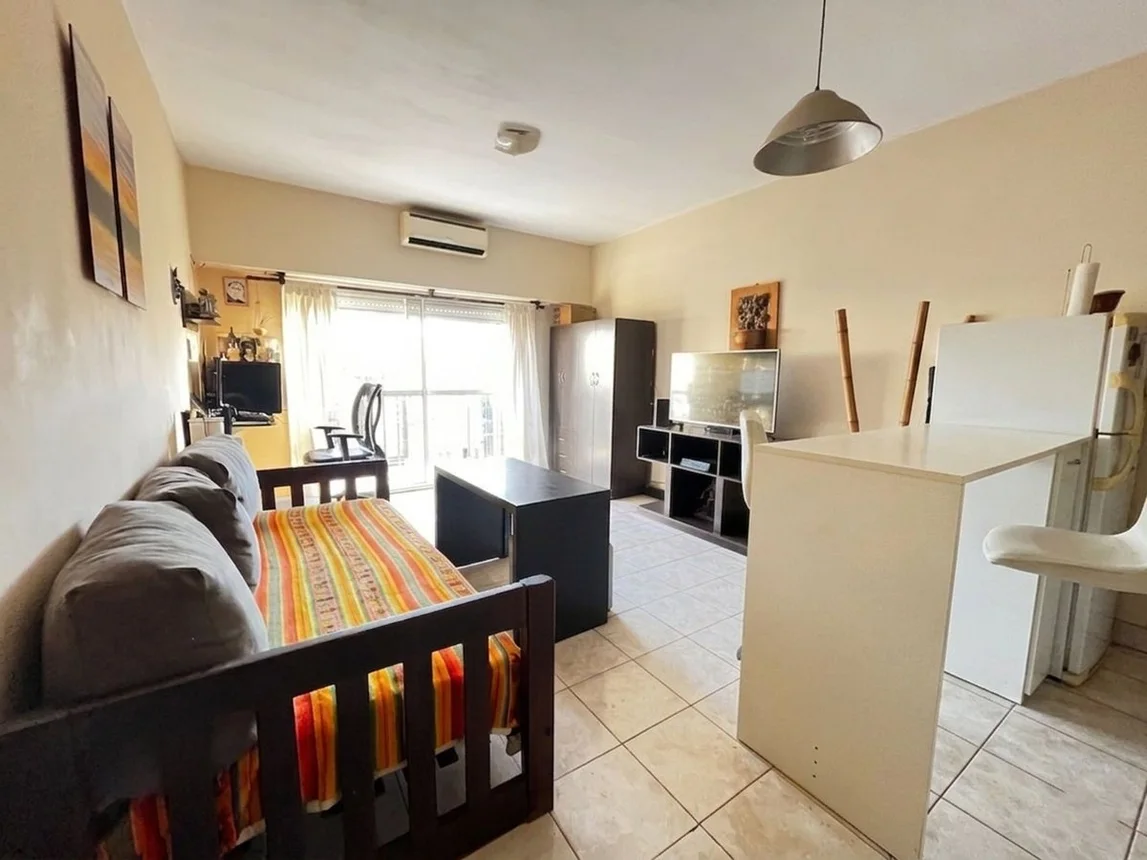 Monoambiente en venta en Mataderos, foto 3
