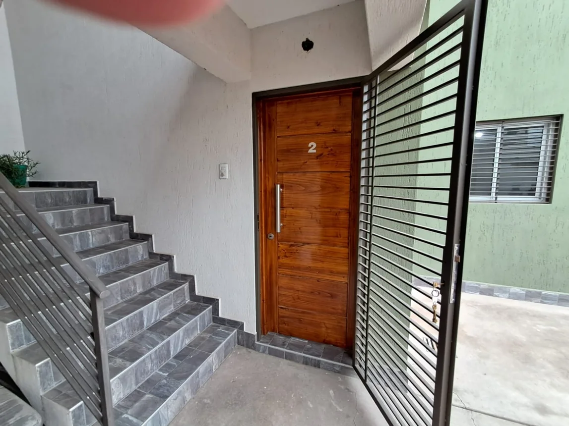 Departamento de 4 ambientes en alquiler en Guaymallén, Curupaiti 700, foto 2