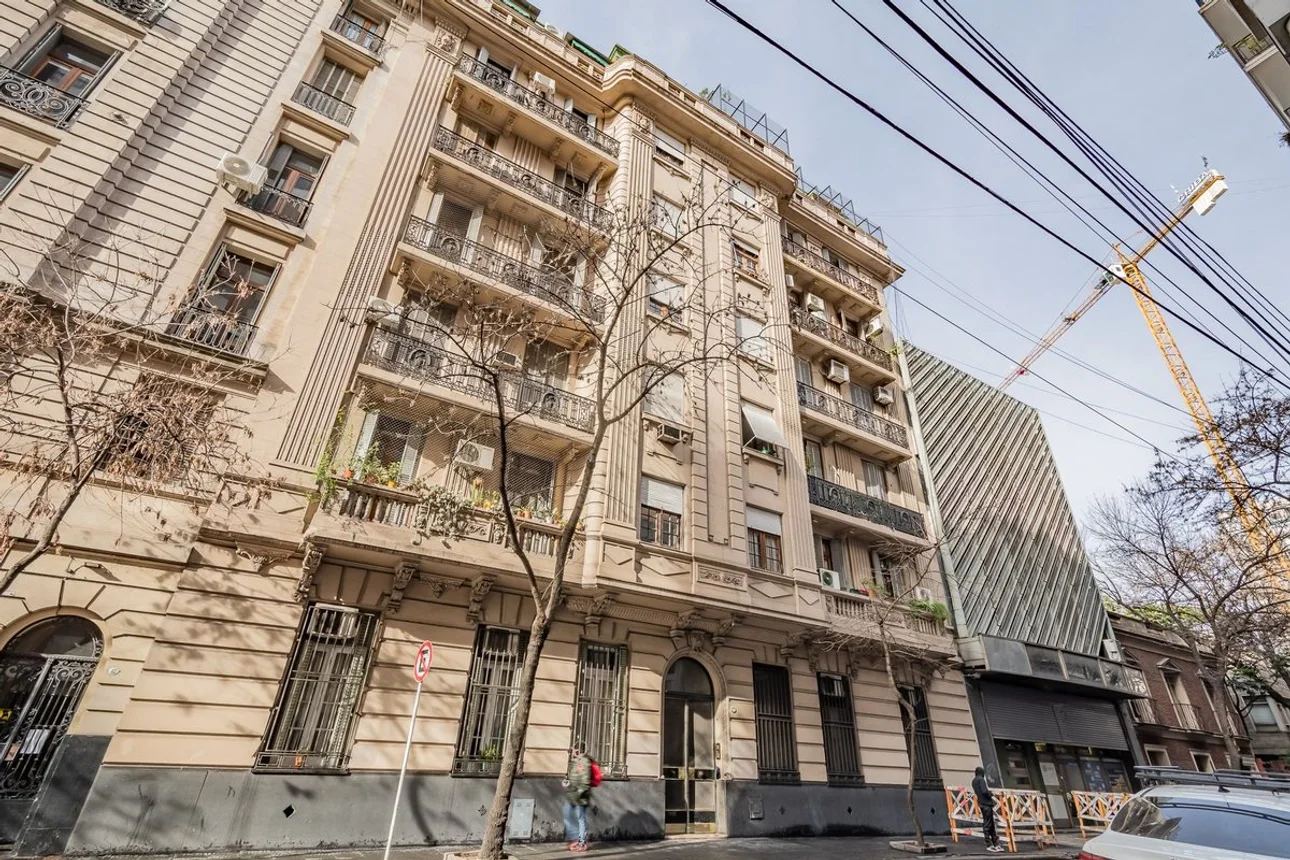 Venta dpto 4 ambientes con altillo en almagro, foto 1