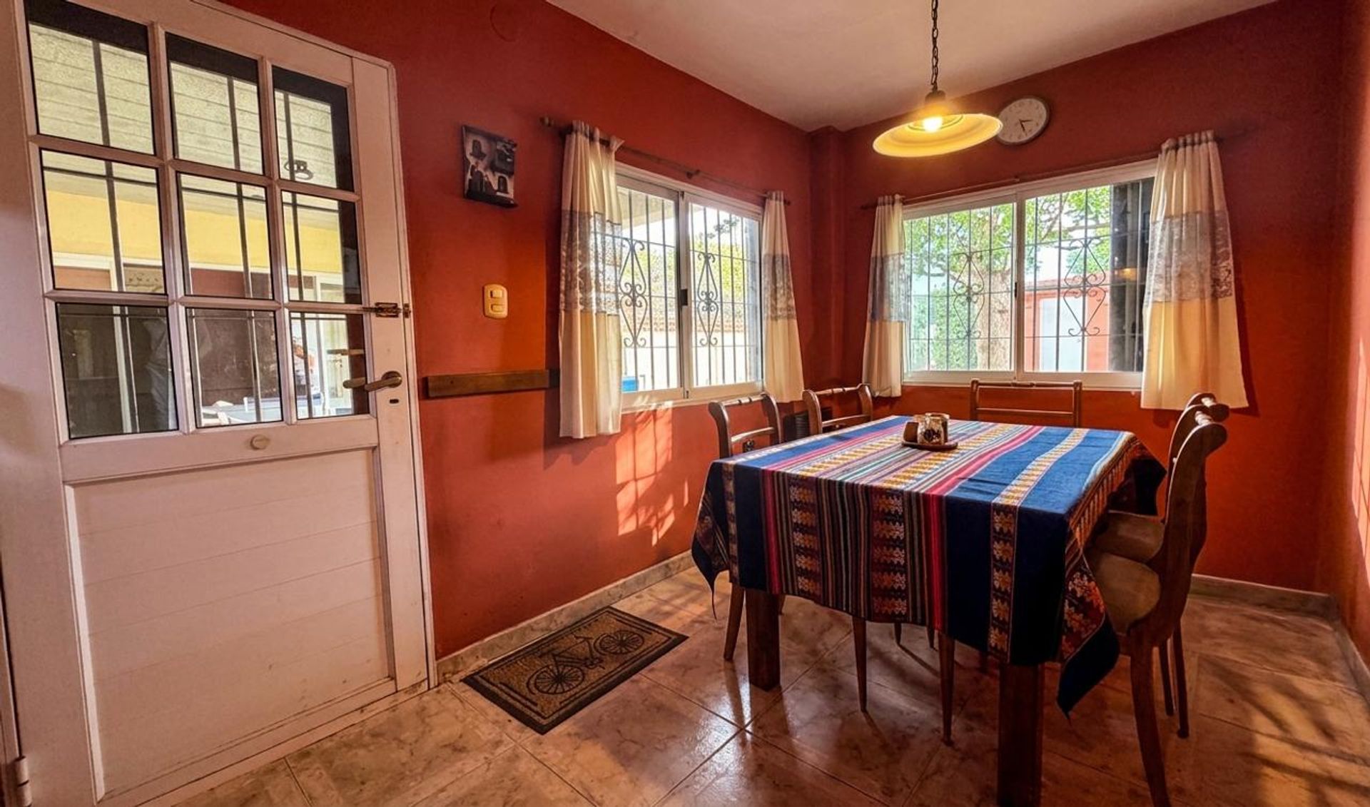 Foto 9 — VENTA CASA 4 AMB JARDÍN QUINCHO COCHERA QUILMES