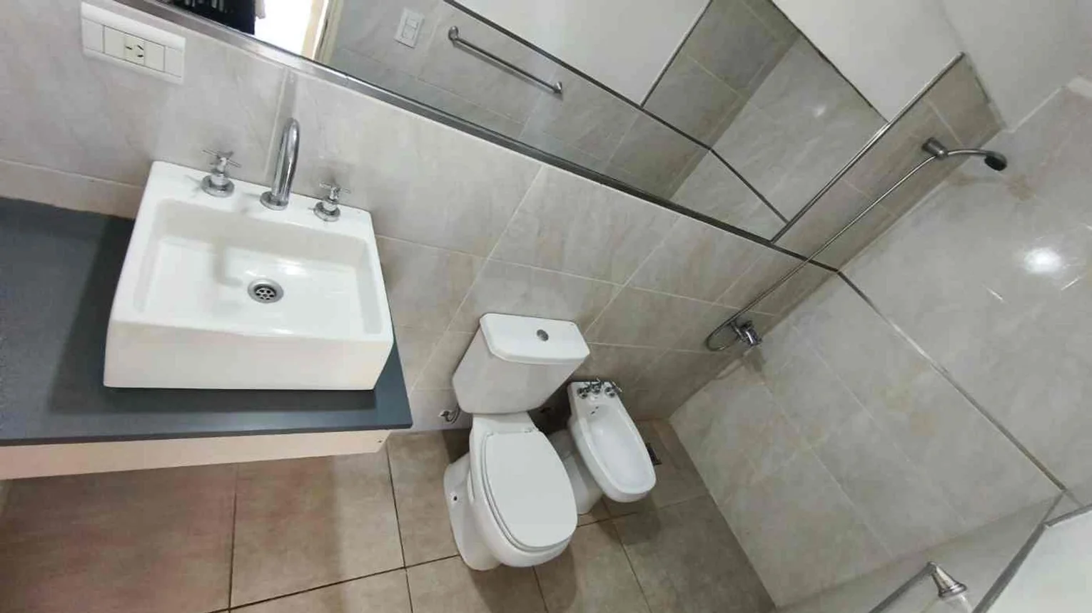 Departamento de 2 ambientes en alquiler en Córdoba, General Simón Bolívar 900, foto 4