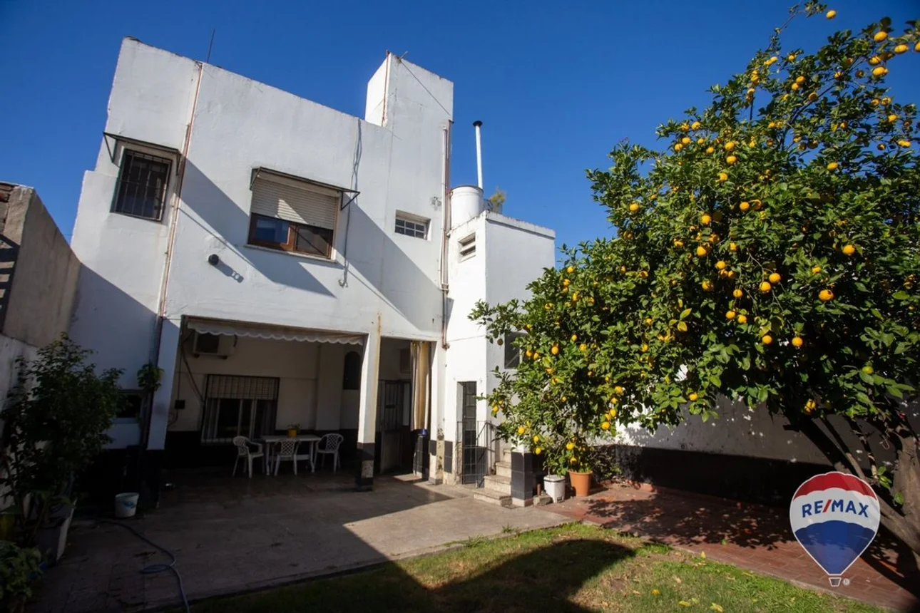 Casa en venta en Castelar, foto 4