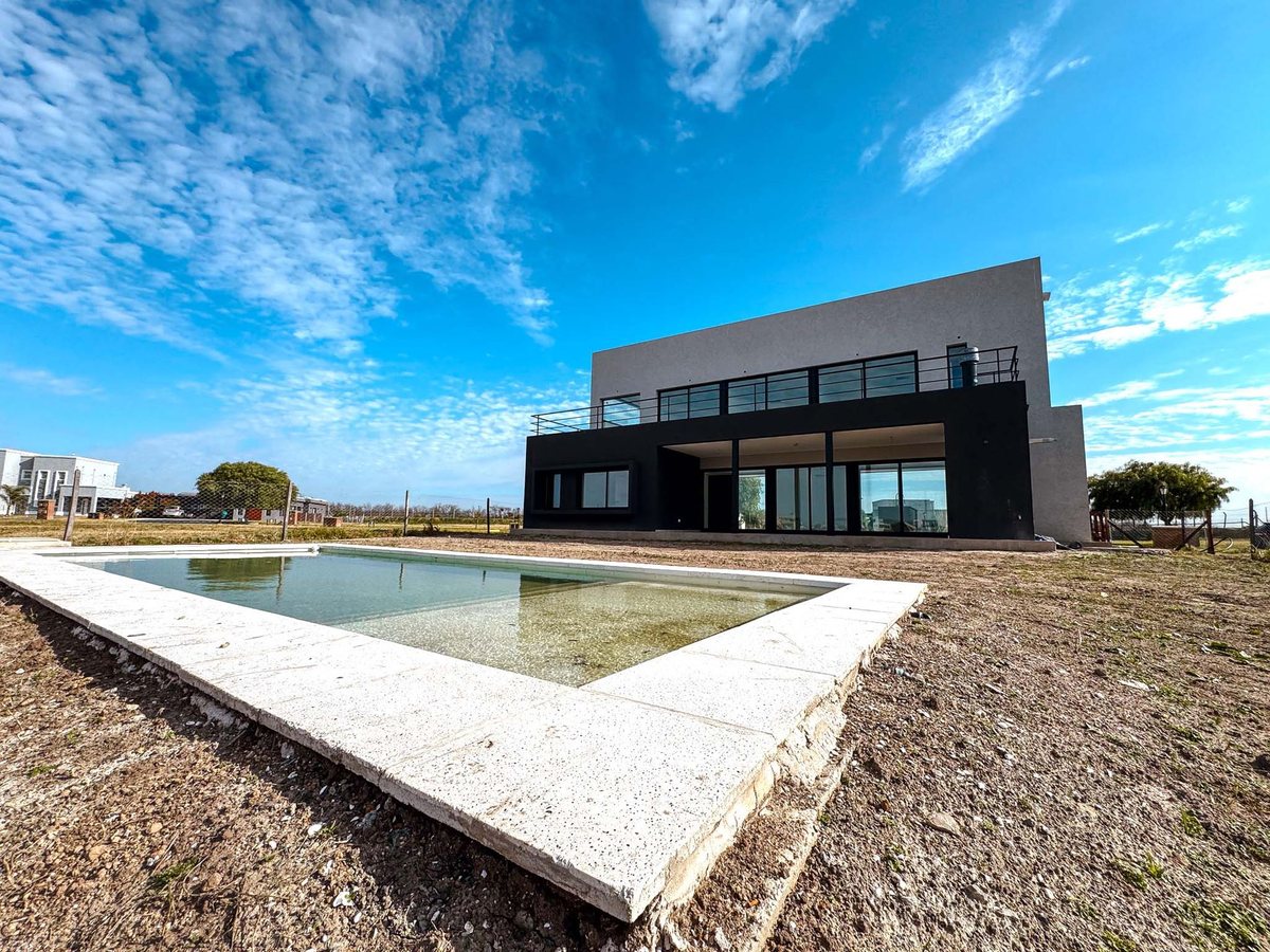 Foto 3 — Casa Venta a la laguna a estrenar, San Sebastian