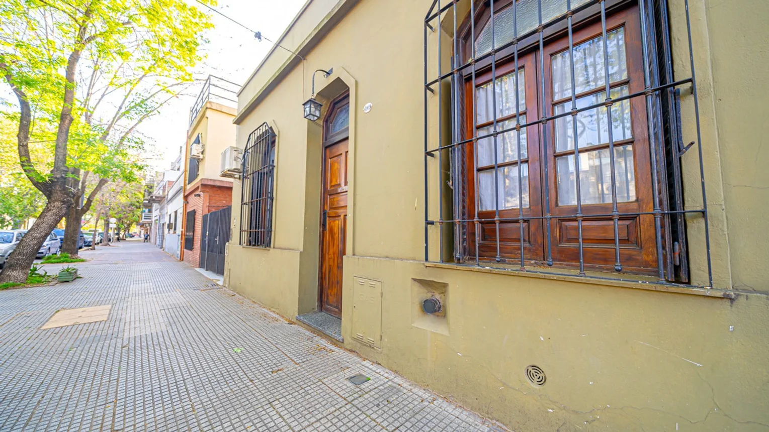 Casa de 3 ambientes en venta en Villa Urquiza, Iberá 6000