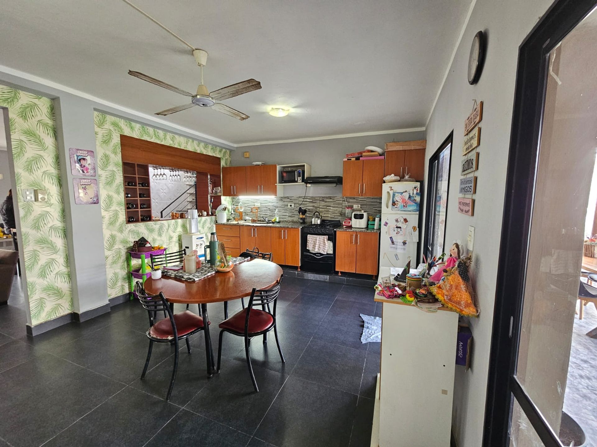 CASA CON PILETA VENTA 2 DORMITORIOS ZONA SUR - foto 3
