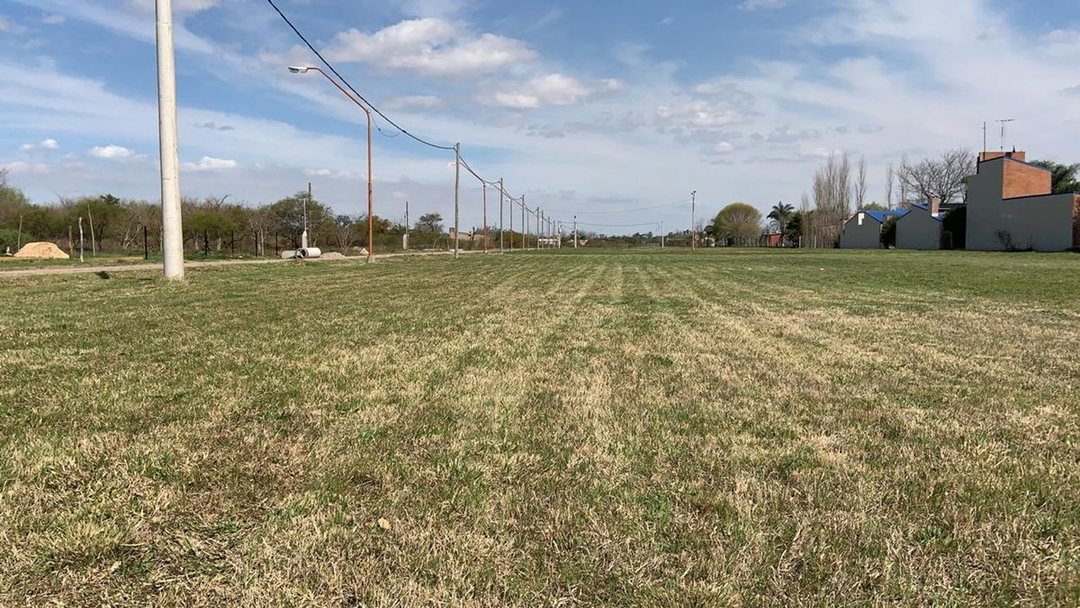 Venta terreno. Costa de Desvio Arijon.