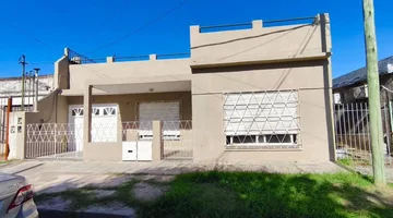 VENTA PH 3 AMB VILLA LUZURIAGA CON PATIO Y TERRAZA