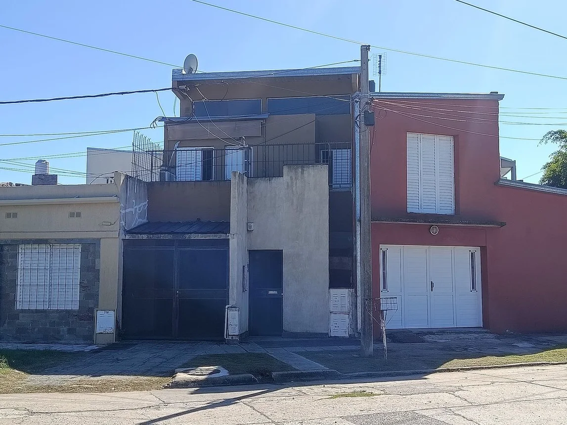 PH de 3 ambientes en venta en Santa Fe, Juan Llerena 2100, foto 2