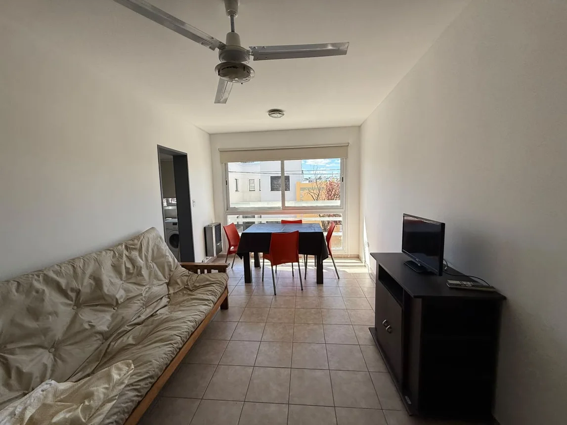 Departamento de 3 ambientes en alquiler en Bahía Blanca, San Salvador 200, foto 3
