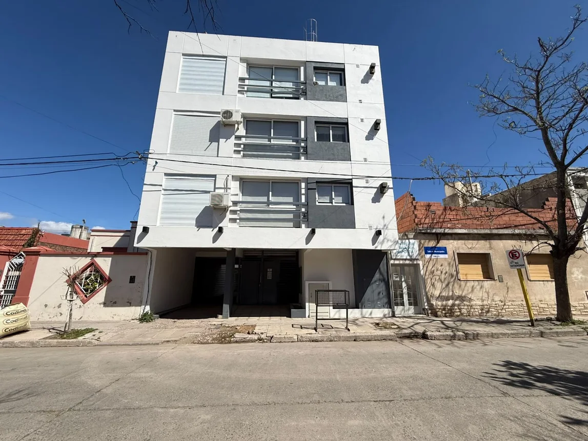 Departamento de 3 ambientes en alquiler en Bahía Blanca, San Salvador 200