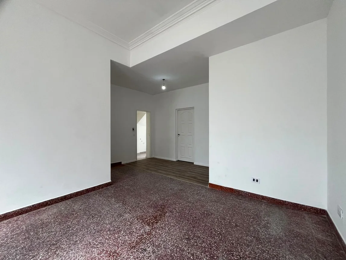 PH de 2 ambientes en venta en Hurlingham, German Argerich 2000, foto 4