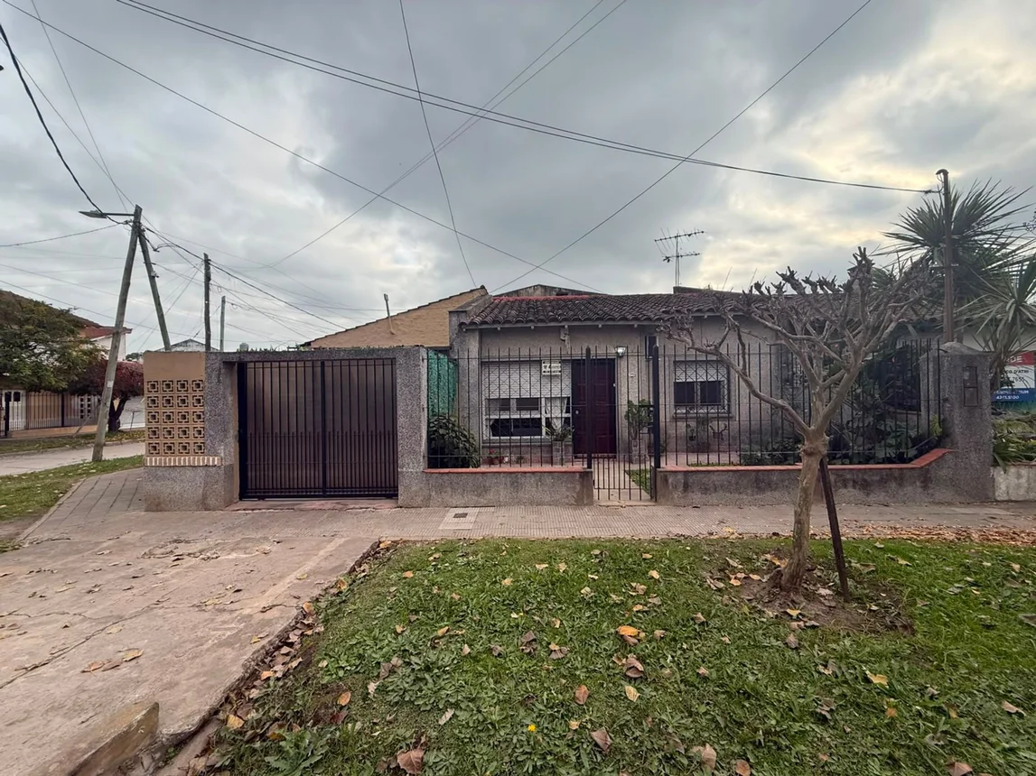 Venta PH longchamps. dos unidades. renta, foto 2